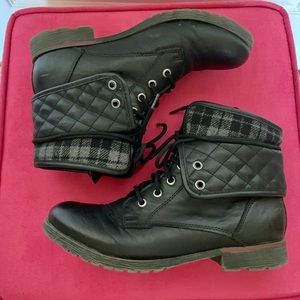 Gray & Black Faux Leather Combat-Moto Boots